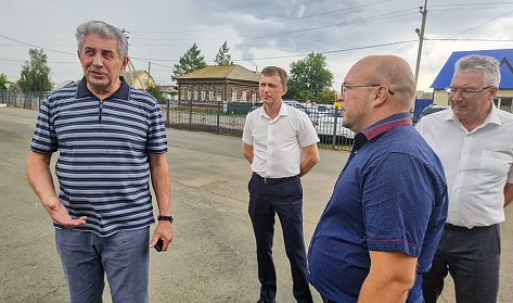Сергей Грачев: «Жители сел и поселков должны получать качественные медицинские услуги»